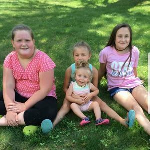 Meet your Posher, Lynsey